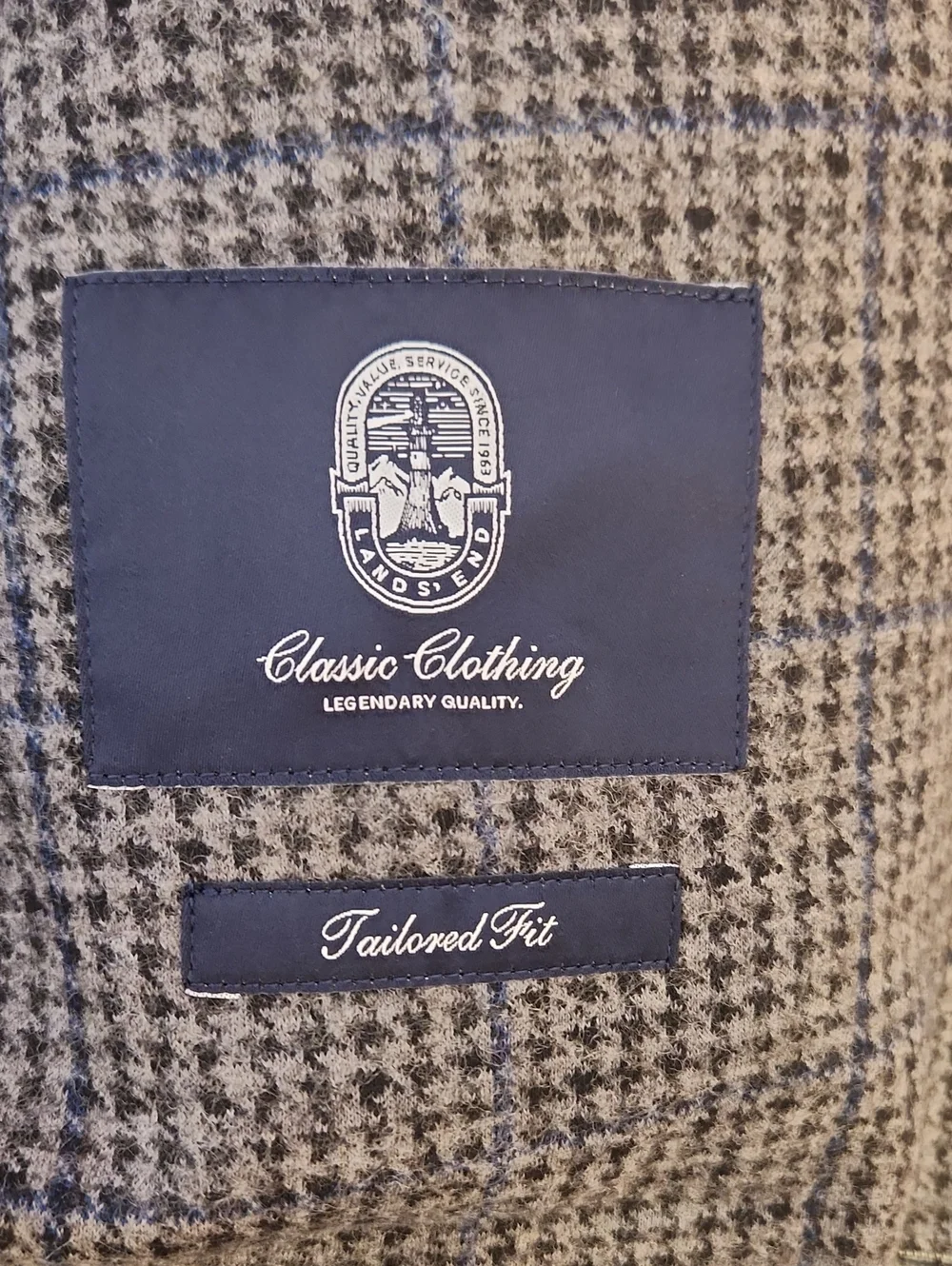 LANDS END Men's Gray Check Blazer - Classic Tailored Wool Blend, size 40L